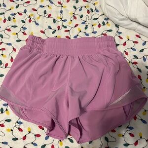 Lululemon hottie hots